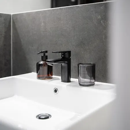 Nadmorski Loft Port - 750 M Od Plazy * קולובז'ג