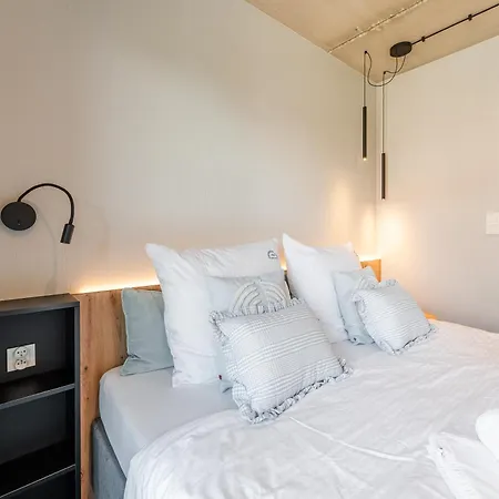 Nadmorski Loft Port - 750 M Od Plazy Appartamento Kołobrzeg