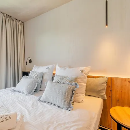 Nadmorski Loft Port - 750 M Od Plazy דירה *